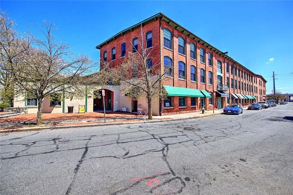 521 South Water Street UNIT 113 photo 16