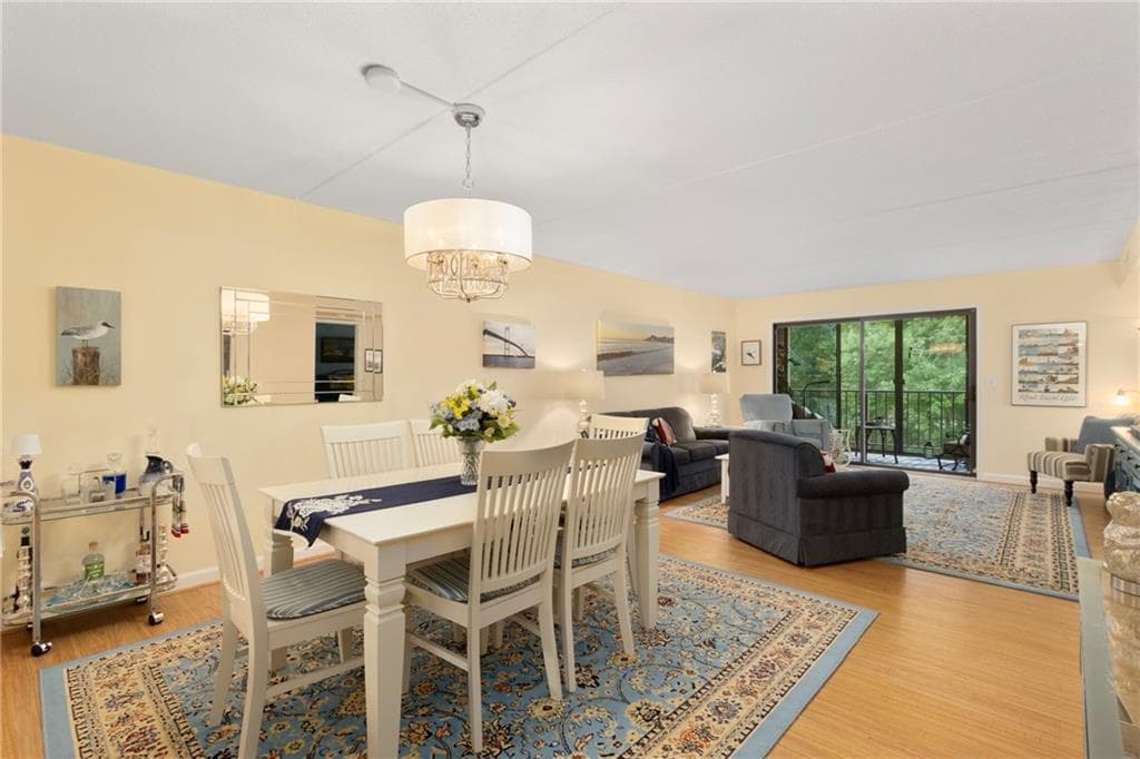650 East Greenwich Avenue UNIT 3-308 photo 6