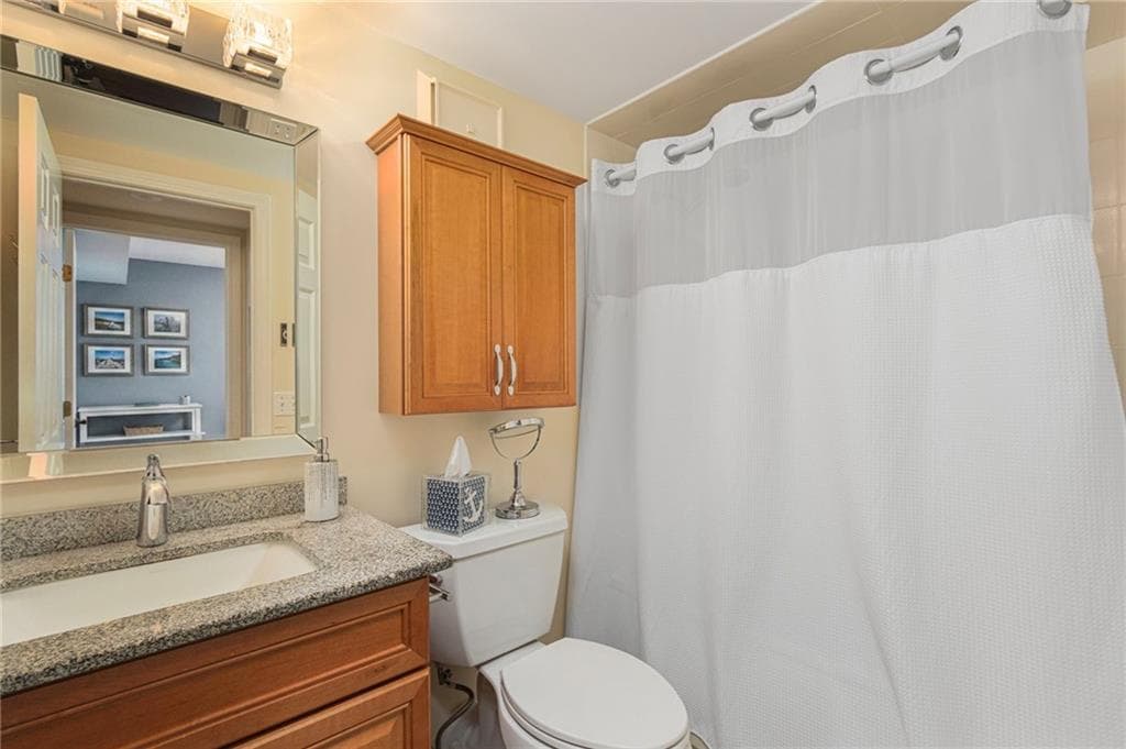 650 East Greenwich Avenue UNIT 3-308 photo 26