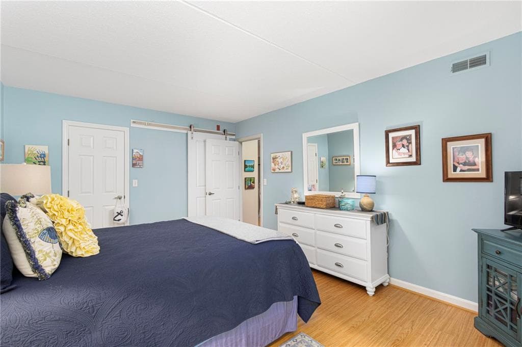 650 East Greenwich Avenue UNIT 3-308 photo 20