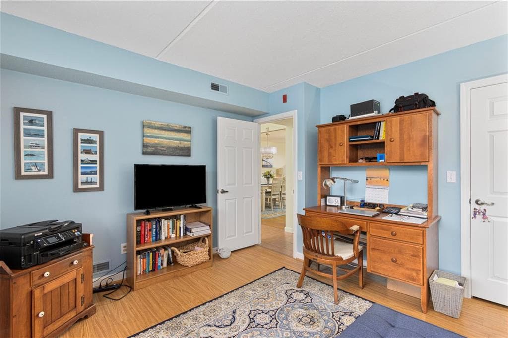 650 East Greenwich Avenue UNIT 3-308 photo 24