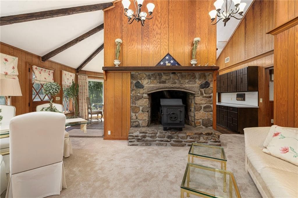Single Family Residence at 1825 Middle Road, East Greenwich, photo 6 of 46