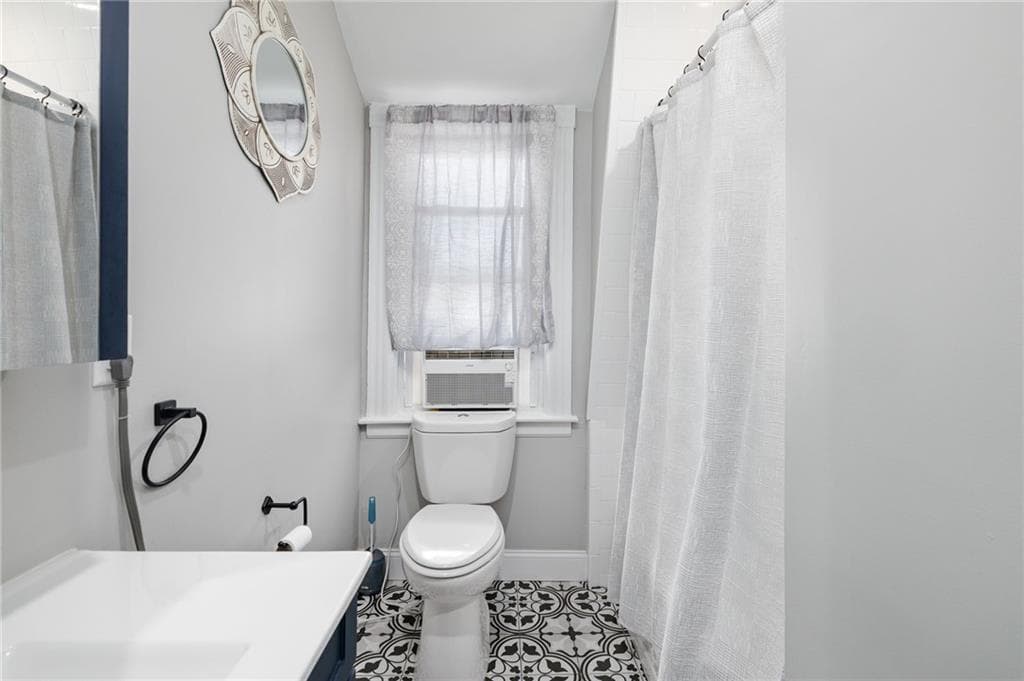 138 Burgess Avenue photo 23