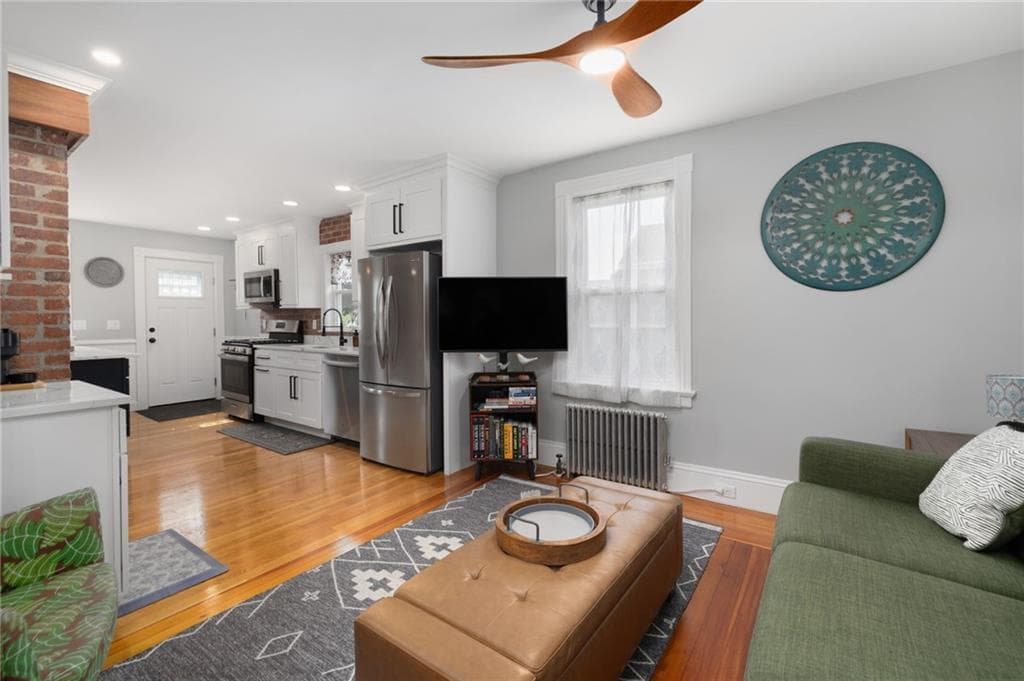 138 Burgess Avenue photo 6