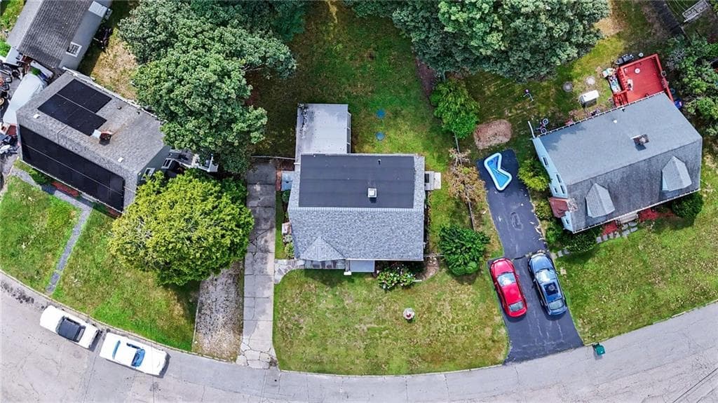 64 King Phillip Drive photo 41