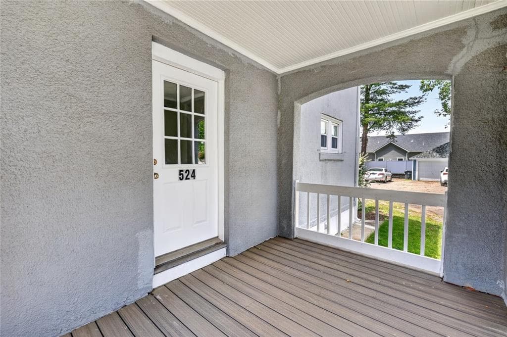 520 524 Providence Street photo 9