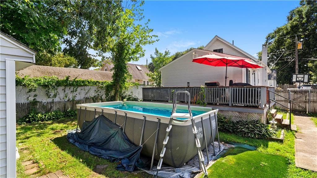 Single Family Residence at 62 Milton Road, Warwick, photo 22 of 27