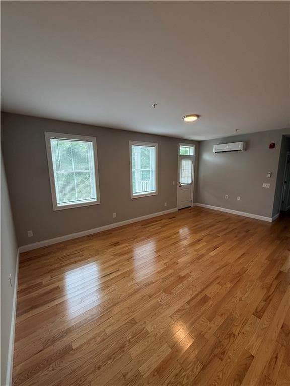 1535 Atwood Avenue UNIT 104 photo 4