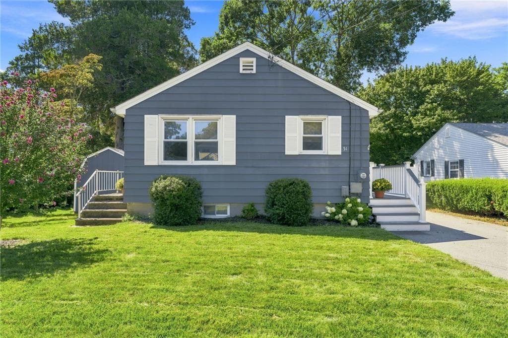 Single Family Residence at 51 Westminster Street, Westerly, photo 2 of 29