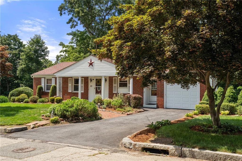 63 Pine Crest Drive photo 6