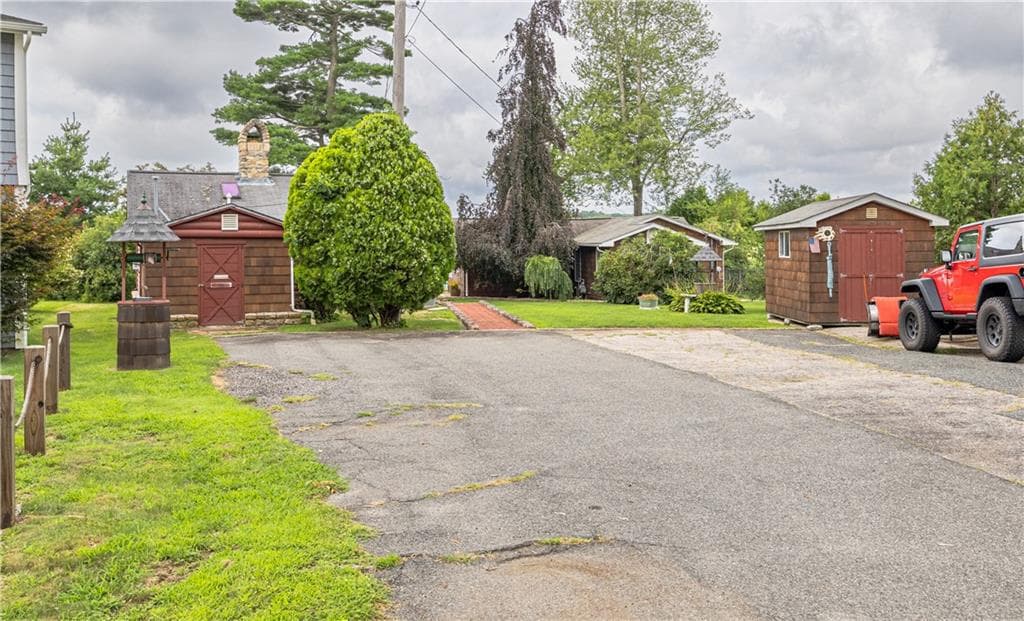 115 Mohawk Street photo 5