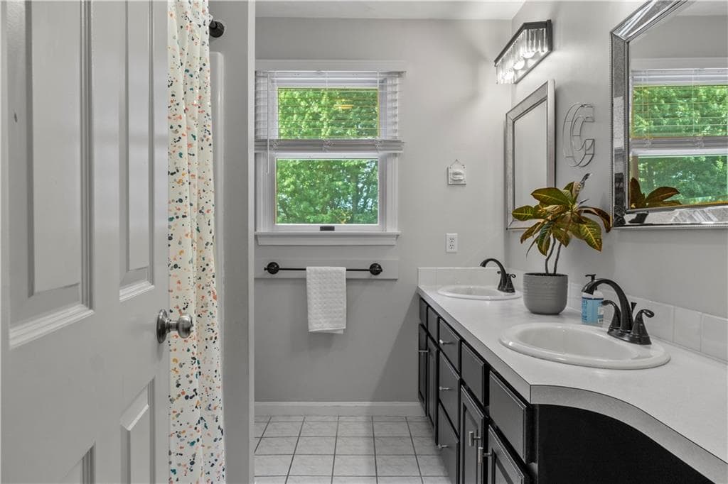 Single Family Residence at 205 Holly Hills Lane, North Kingstown, photo 46 of 50
