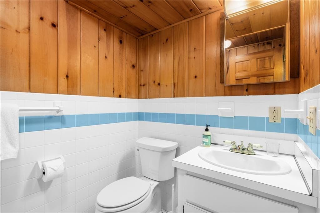 1152 Champlin Road photo 28