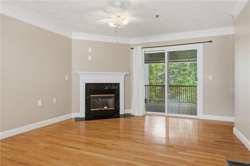 720 Putnam Pike UNIT 704 photo 22