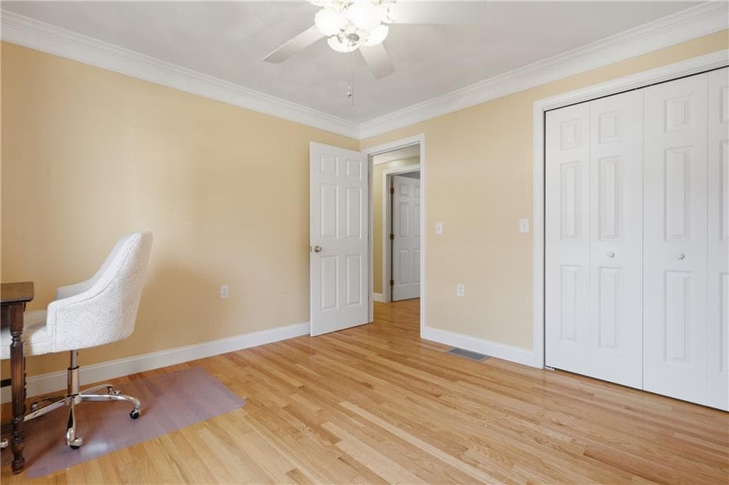 720 Putnam Pike UNIT 704 photo 28