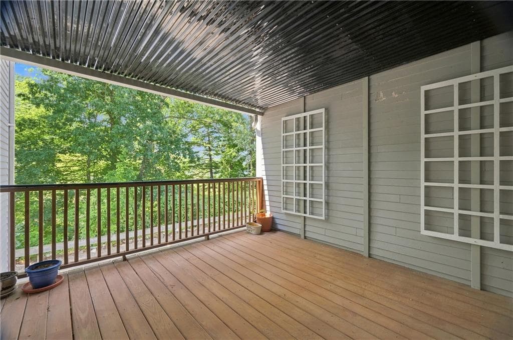 720 Putnam Pike UNIT 704 photo 34