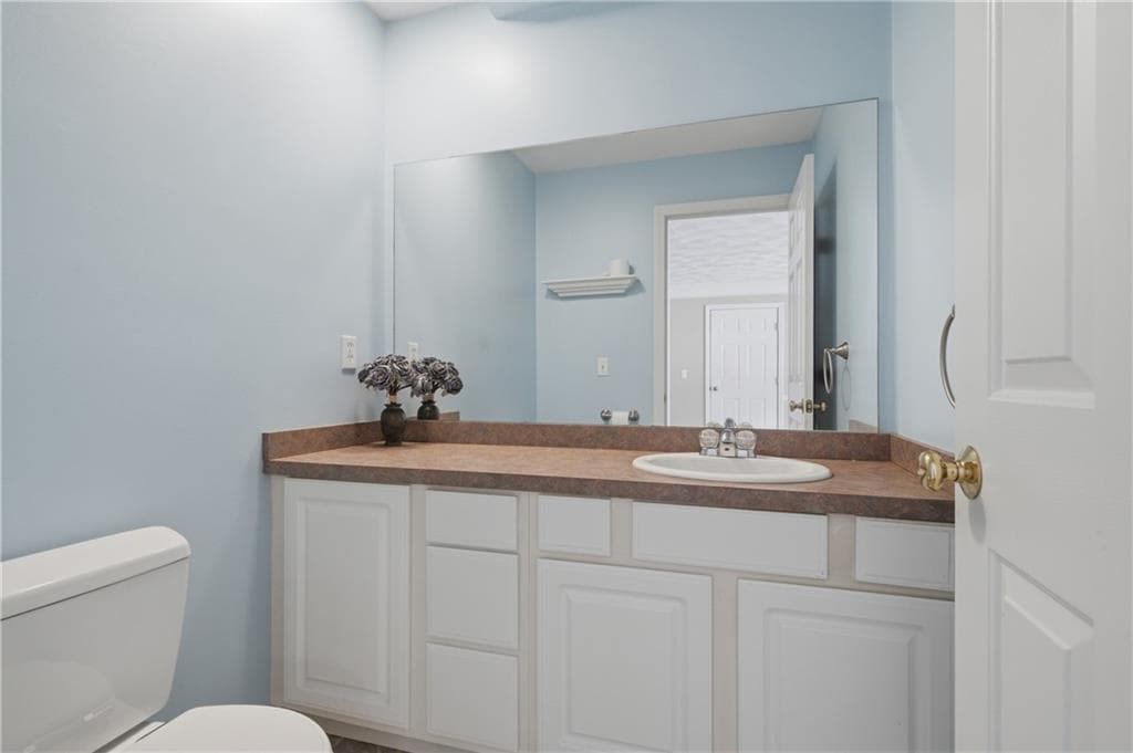 720 Putnam Pike UNIT 704 photo 15