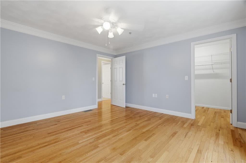 720 Putnam Pike UNIT 704 photo 25