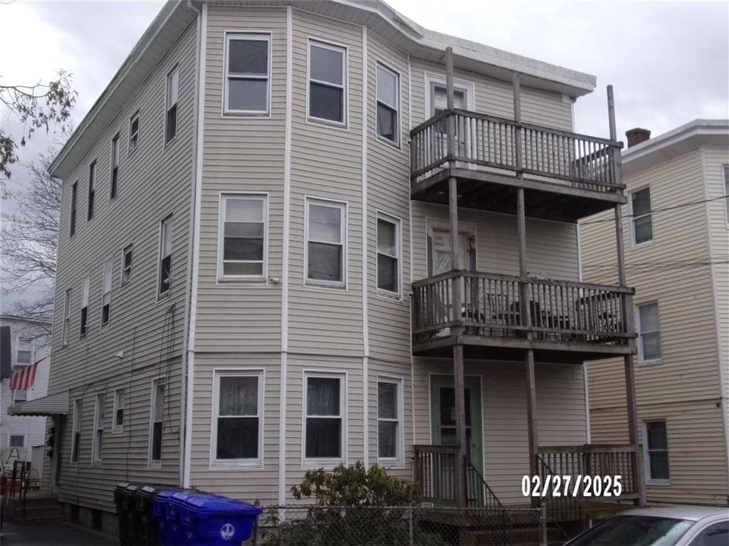 142 Lincoln Avenue