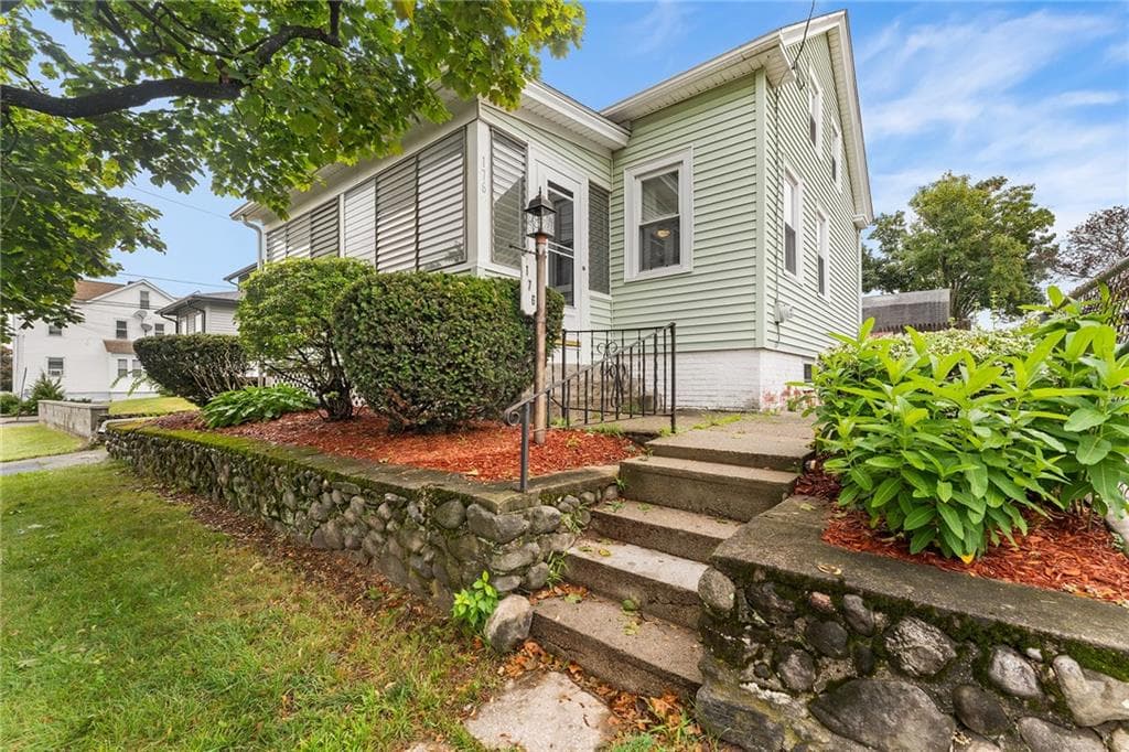 176 Burgess Avenue