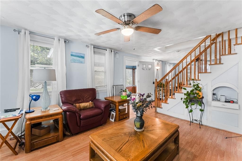 Single Family Residence at 176 Burgess Avenue, East Providence, photo 5 of 29