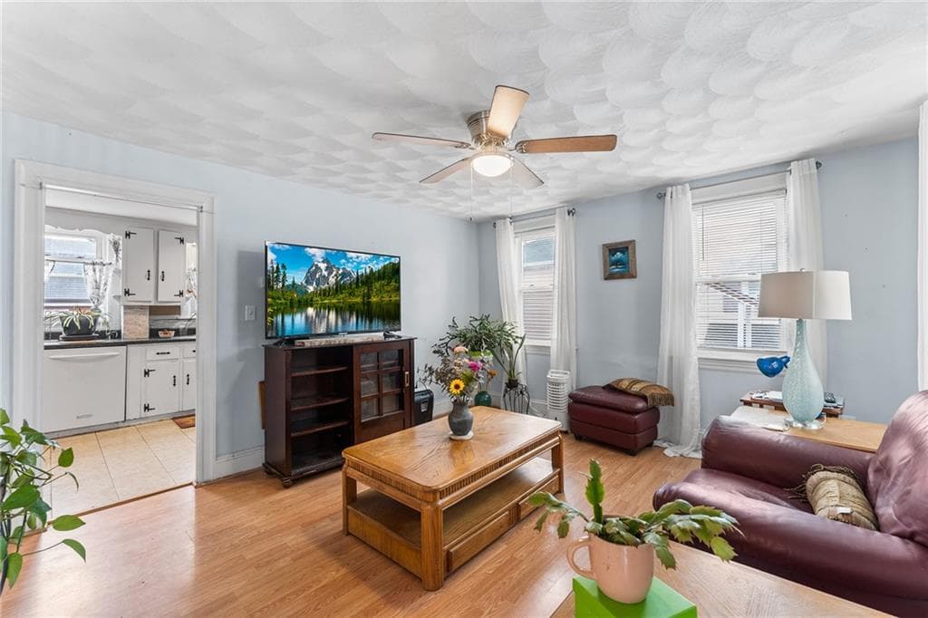 Single Family Residence at 176 Burgess Avenue, East Providence, photo 4 of 29