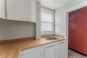 190 192 Manton Avenue photo 9