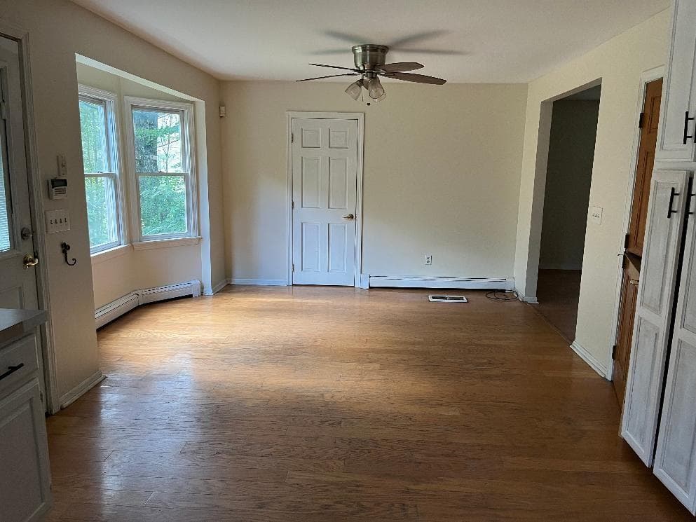 Single Family Residence at 174 John Potter Road, West Greenwich, photo 4 of 13