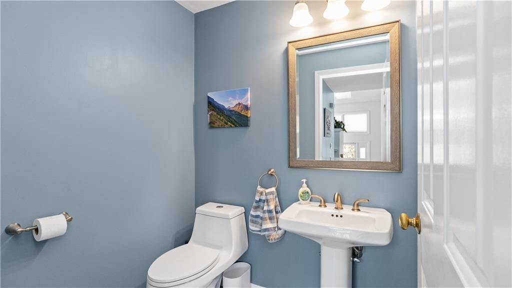 Condominium at 200 River Farms Drive UNIT 200, West Warwick, photo 4 of 38