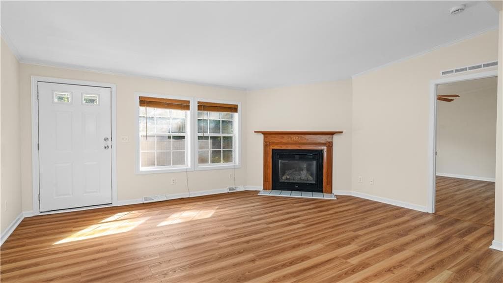 Single Family Residence at 8 Lisa's Way, Coventry, photo 7 of 36