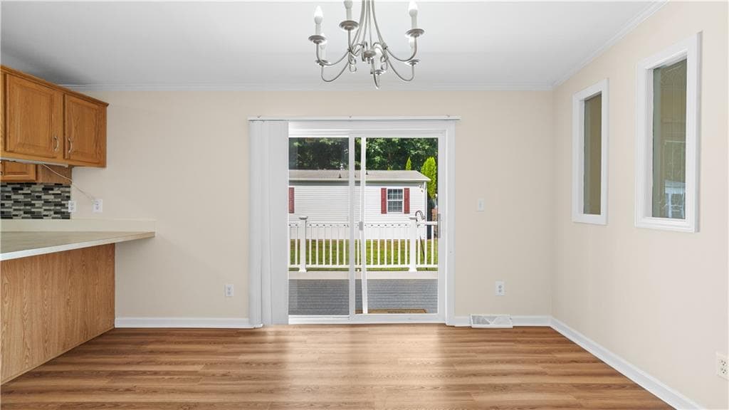 Single Family Residence at 8 Lisa's Way, Coventry, photo 21 of 36