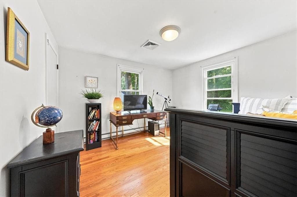 14 Woodhill Drive photo 19