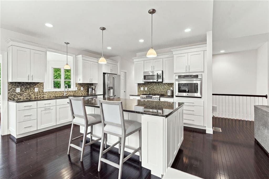 Single Family Residence at 919 A Ten Rod Rd Road, Exeter, photo 13 of 50