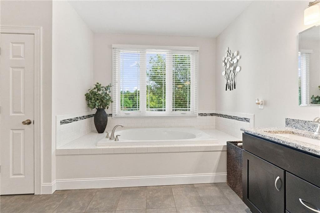 Single Family Residence at 919 A Ten Rod Rd Road, Exeter, photo 34 of 50