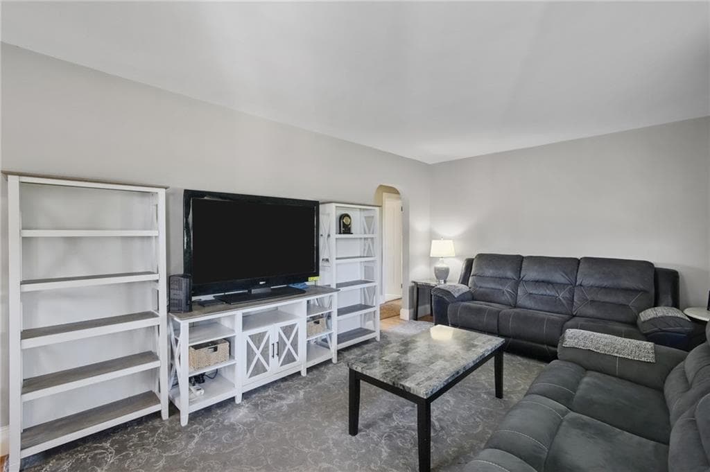 7 Thurston Avenue photo 7