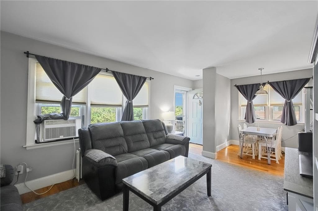 7 Thurston Avenue photo 11