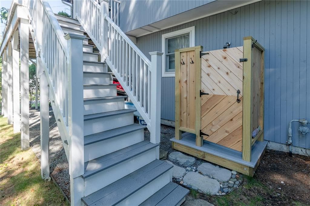 Single Family Residence at 85 North River Drive, Narragansett, photo 29 of 32