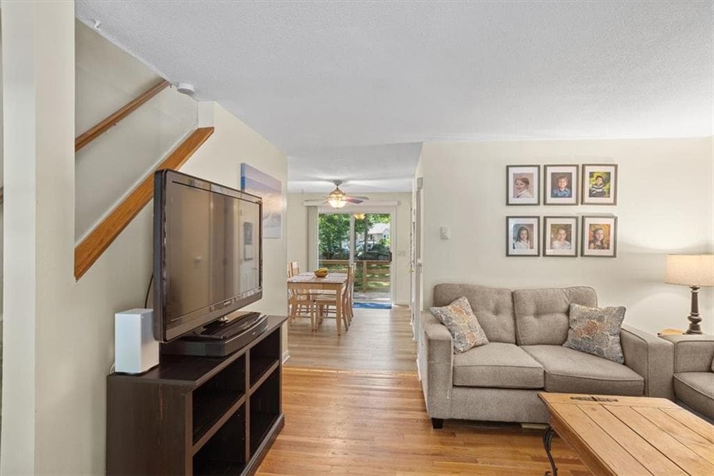 122 Fairway Drive photo 5