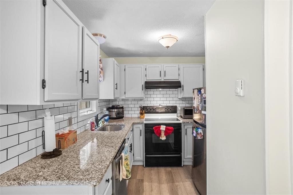 122 Fairway Drive photo 10