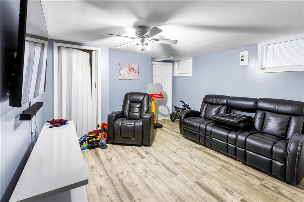 119 Elmwood Avenue photo 26