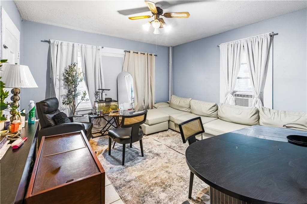 119 Elmwood Avenue photo 3