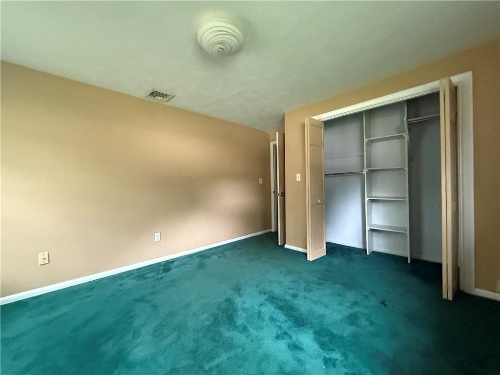 243 Deerfield Road photo 20