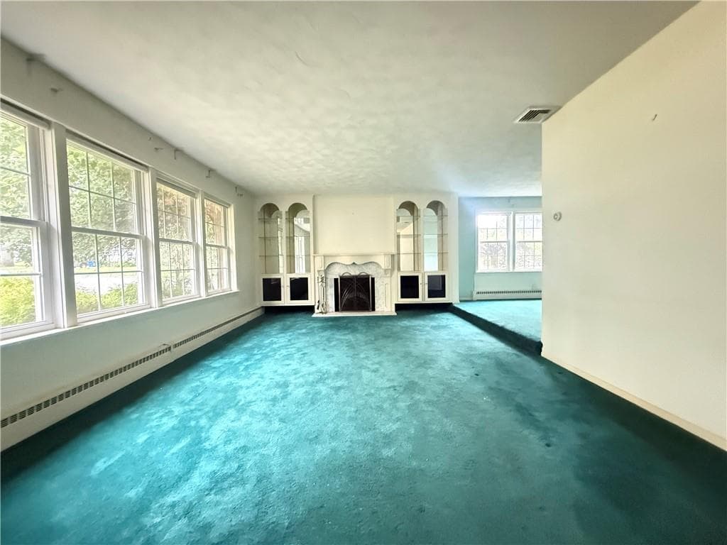 243 Deerfield Road photo 14