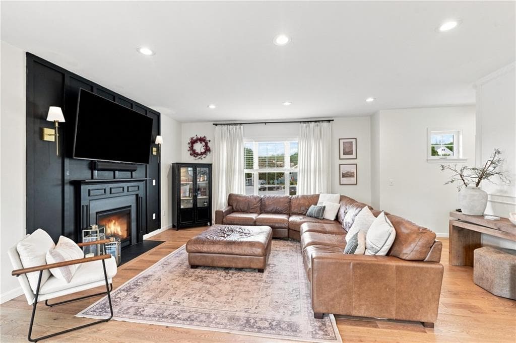 49 Regina Drive photo 13