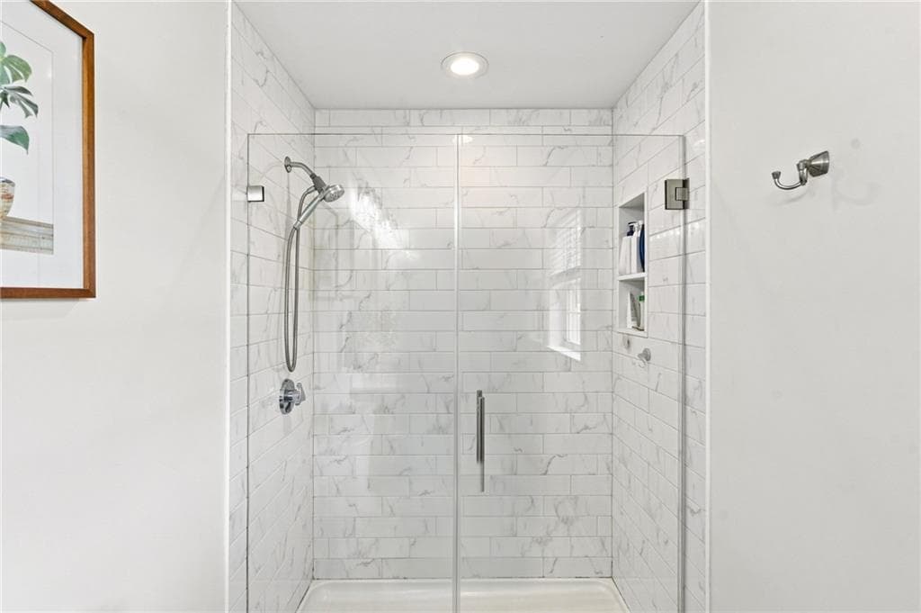49 Regina Drive photo 36