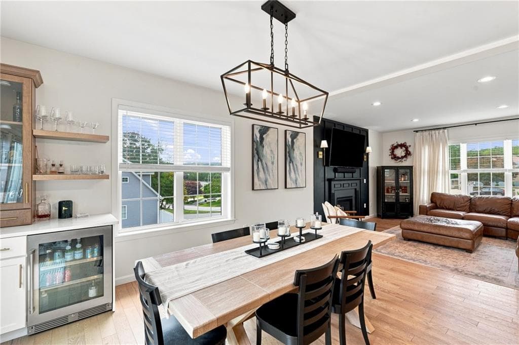 49 Regina Drive photo 8