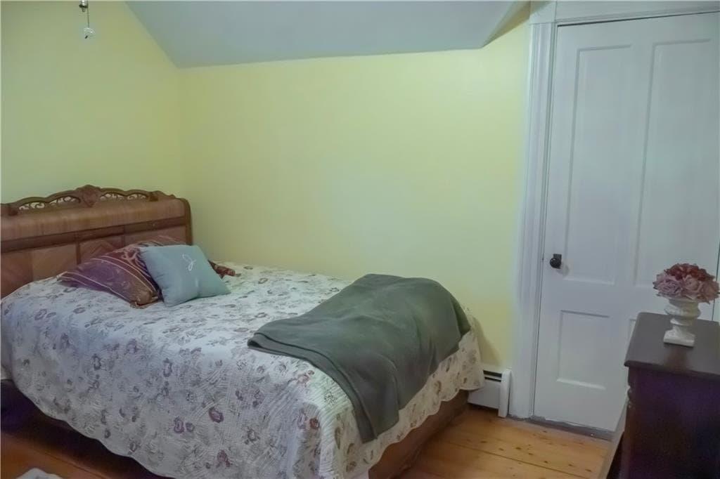 Single Family Residence at 1502 Mendon Road, Woonsocket, photo 12 of 33