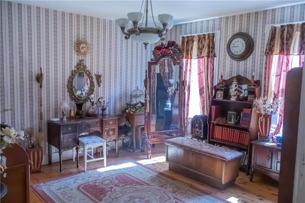 Single Family Residence at 1502 Mendon Road, Woonsocket, photo 10 of 33