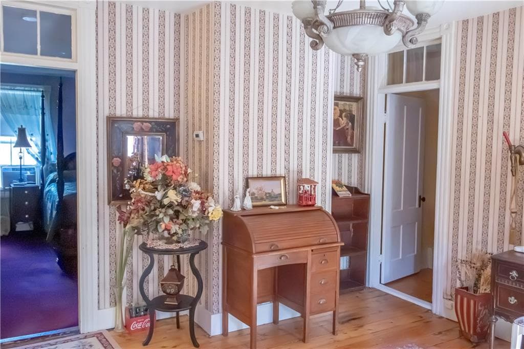 Single Family Residence at 1502 Mendon Road, Woonsocket, photo 11 of 33
