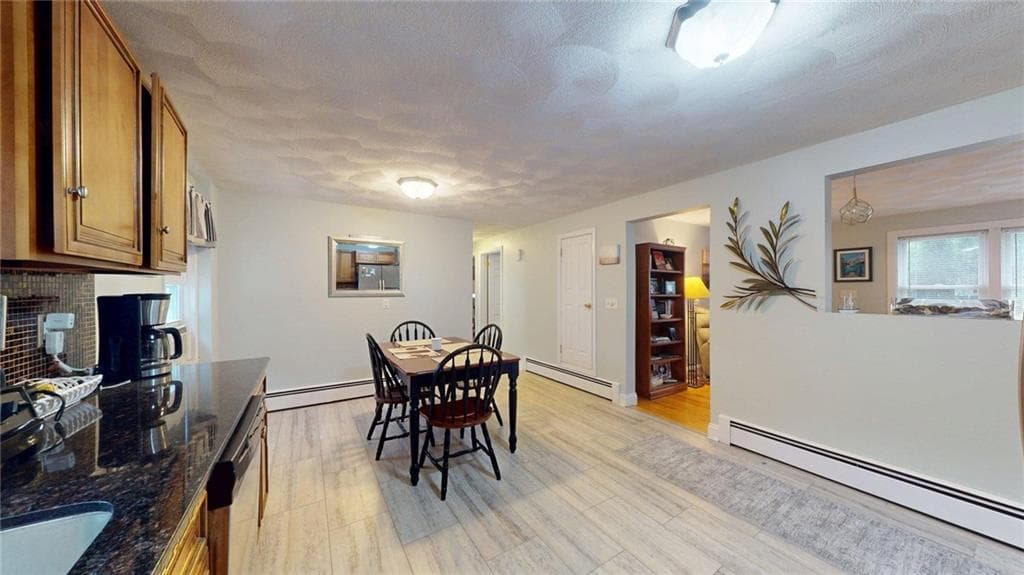 36 Rosemont Avenue photo 6